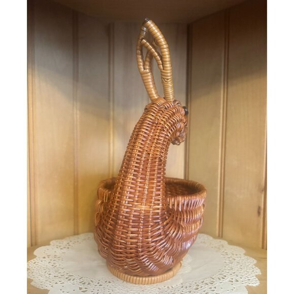Vintage Hand Woven Wicker Reindeer Basket Christmas Decor Holiday Table Centerpi - Picture 2 of 7